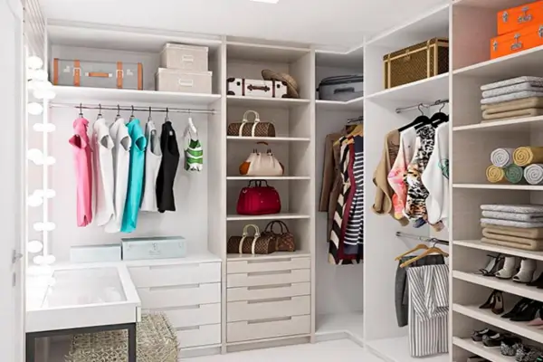 organizar guarda-roupa pequeno